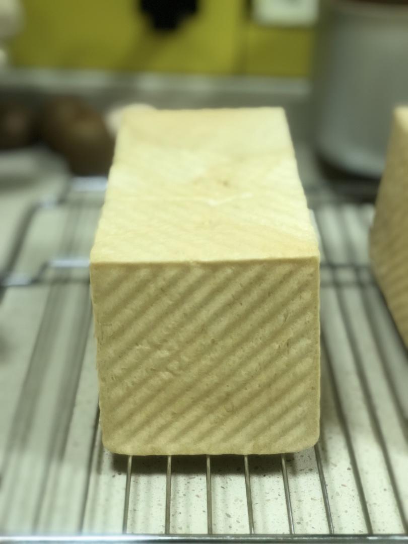 一次发酵❗️手撕吐司面包，柔软拉丝～