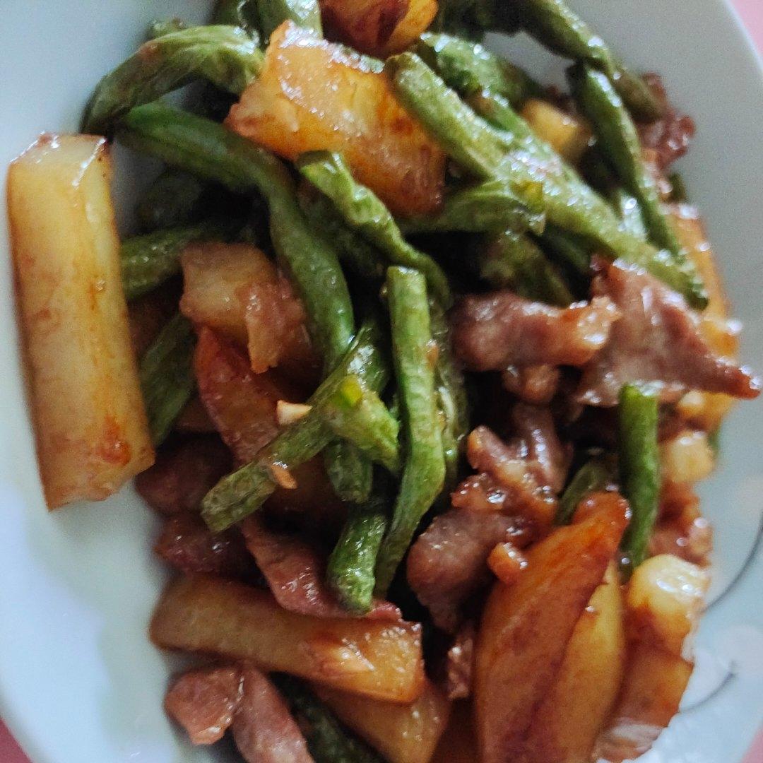 土豆烧豆角