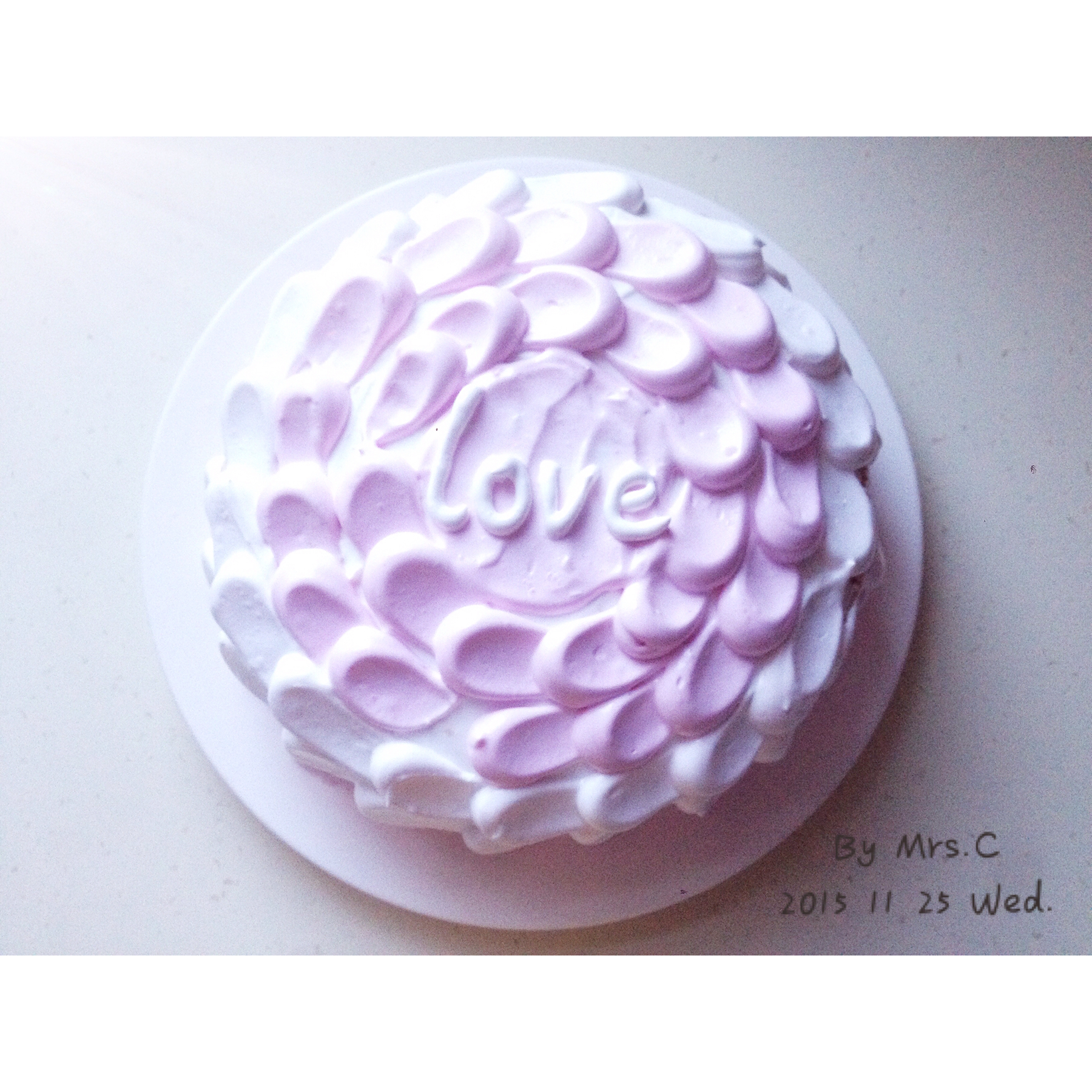 渐变色奶油蛋糕装饰