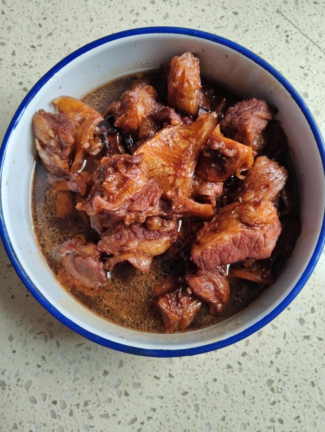 红烧牛肉（正宗回族做法）―鸭梨1