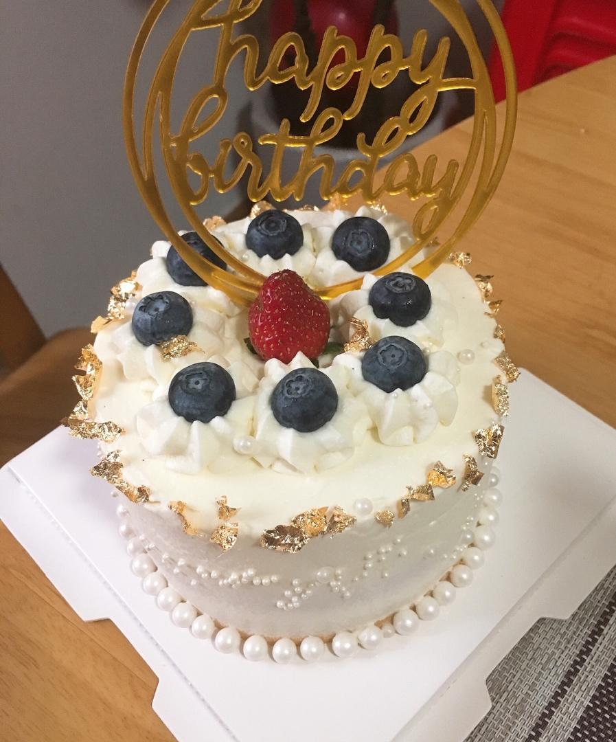 草莓奶油蛋糕（简单版）