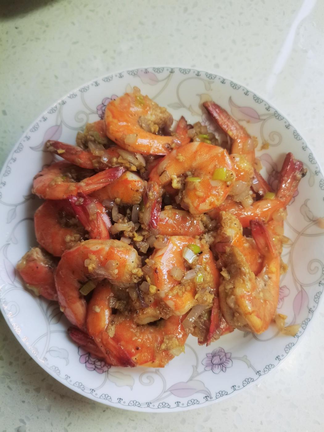 黄油煎基围虾