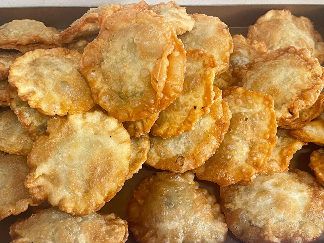 炸饺子🥟——韭菜鸡蛋菜饺