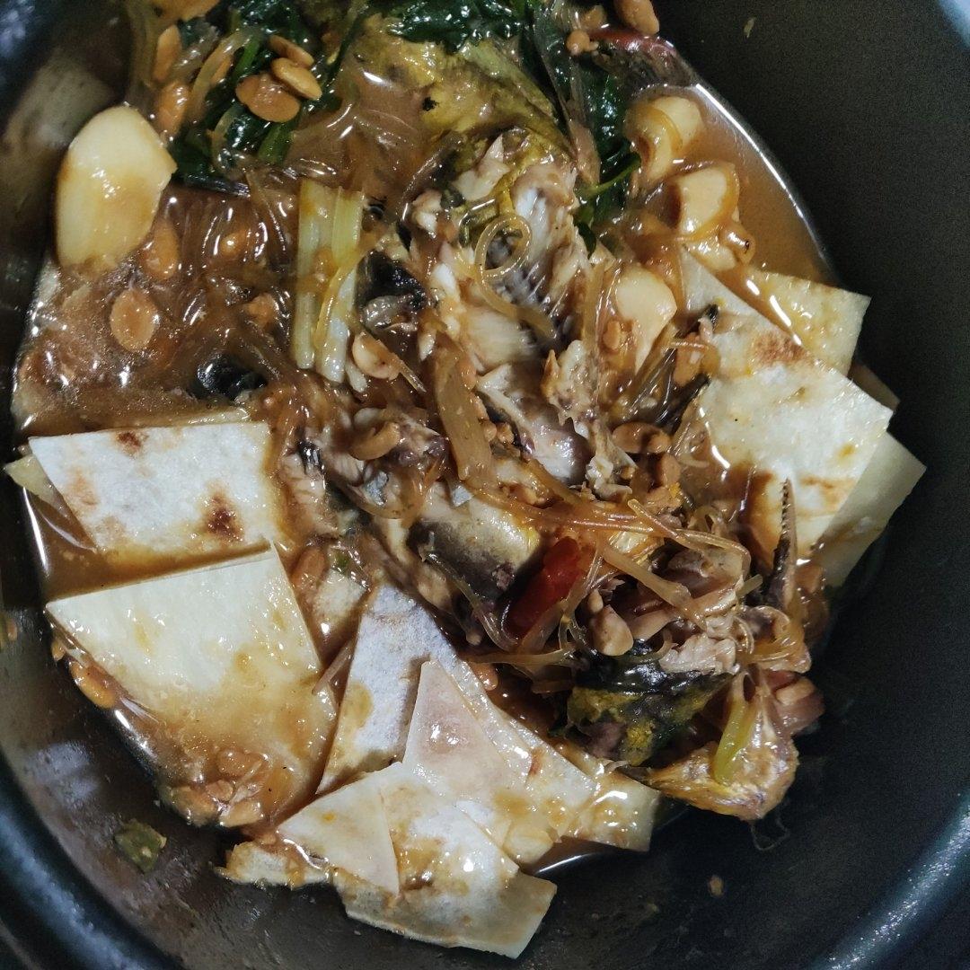 砂锅嘎鱼（小放牛复刻石锅嘎鱼）