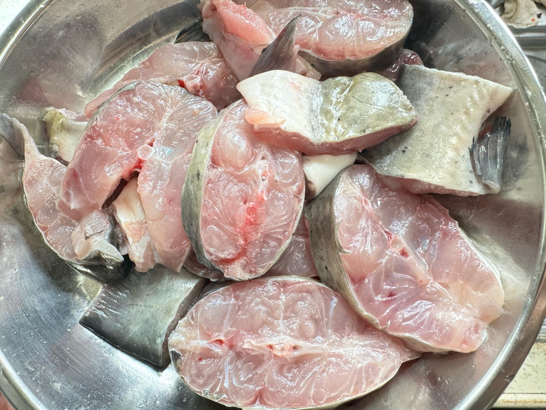 豉汁鮰鱼的做法 步骤2