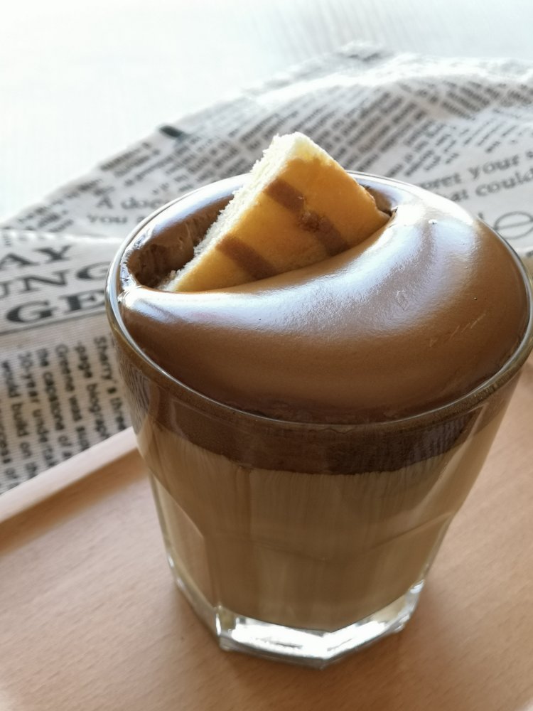 最近超火的泡沫咖啡奶盖☕️又名“4000次咖啡”