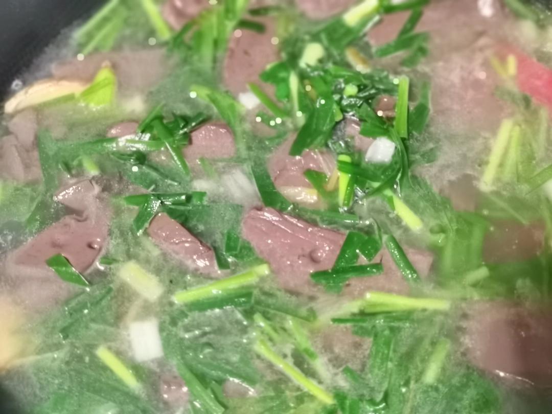 广东特色韭菜猪红汤的全部作品