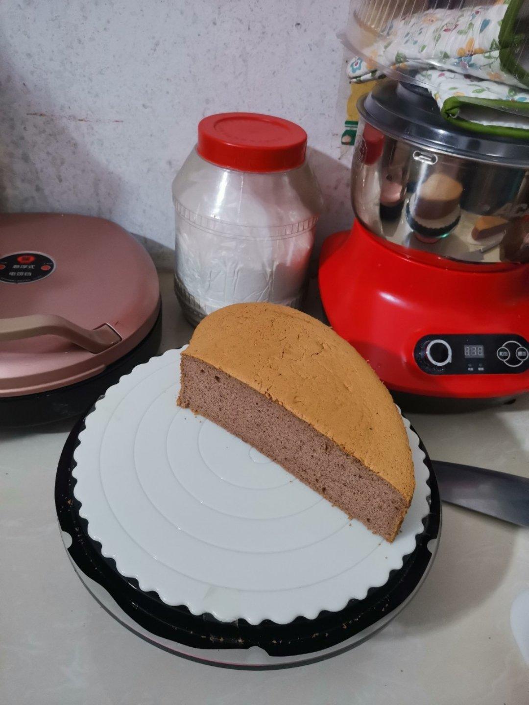 用中筋面粉做的戚风蛋糕