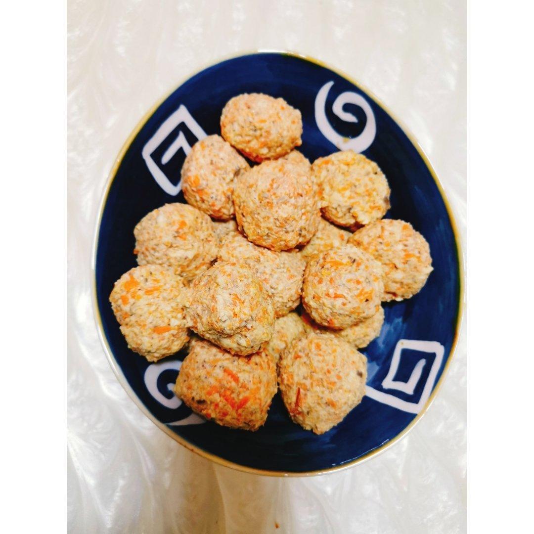 香菇胡萝卜鸡胸肉丸子汤（减肥）