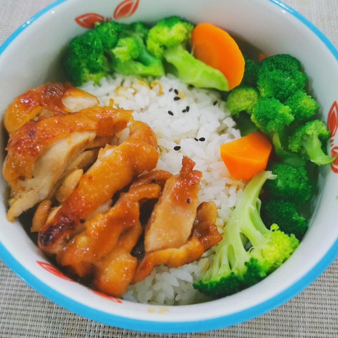 好吃的吉野家煎鸡腿🍗