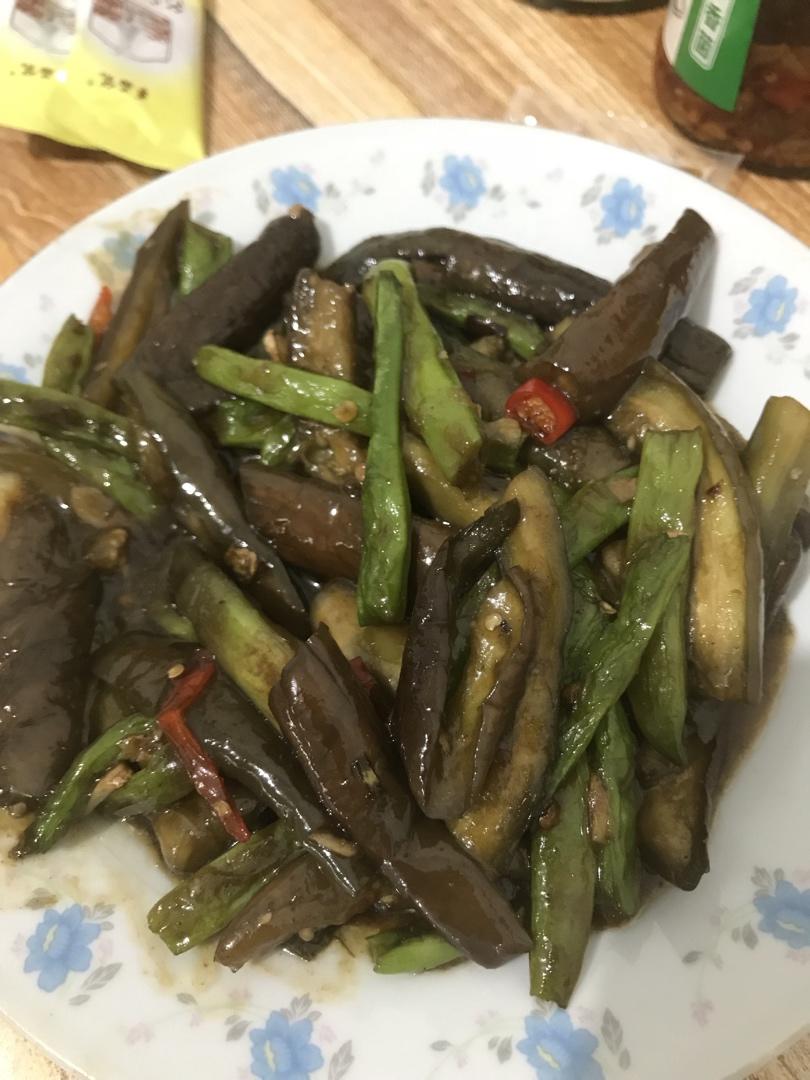 豆角烧茄子