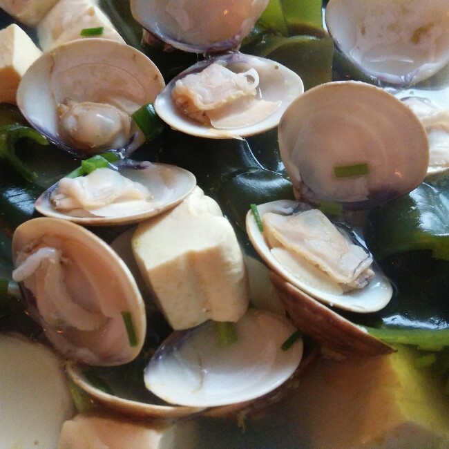 海带豆腐蛤蜊汤