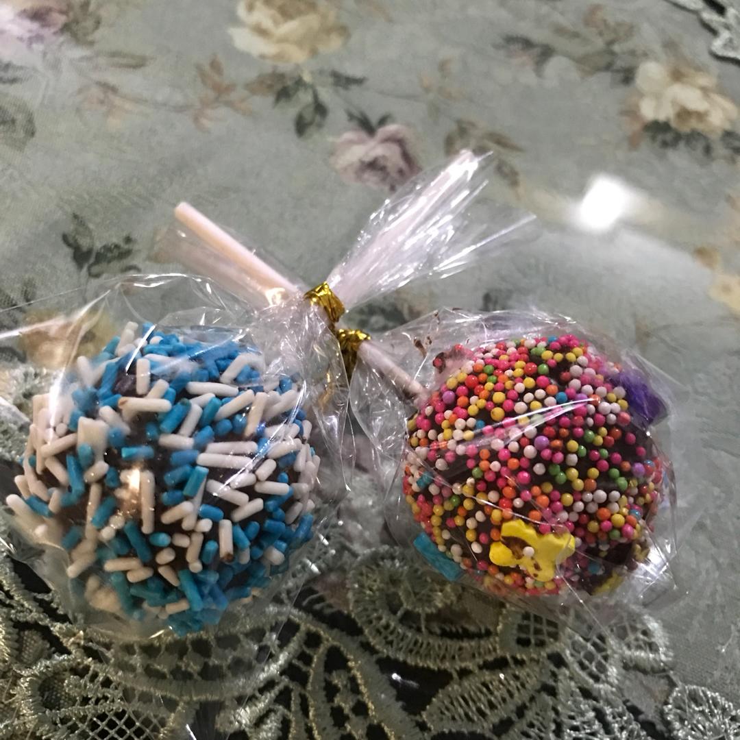 轻松满模～棒棒糖蛋糕