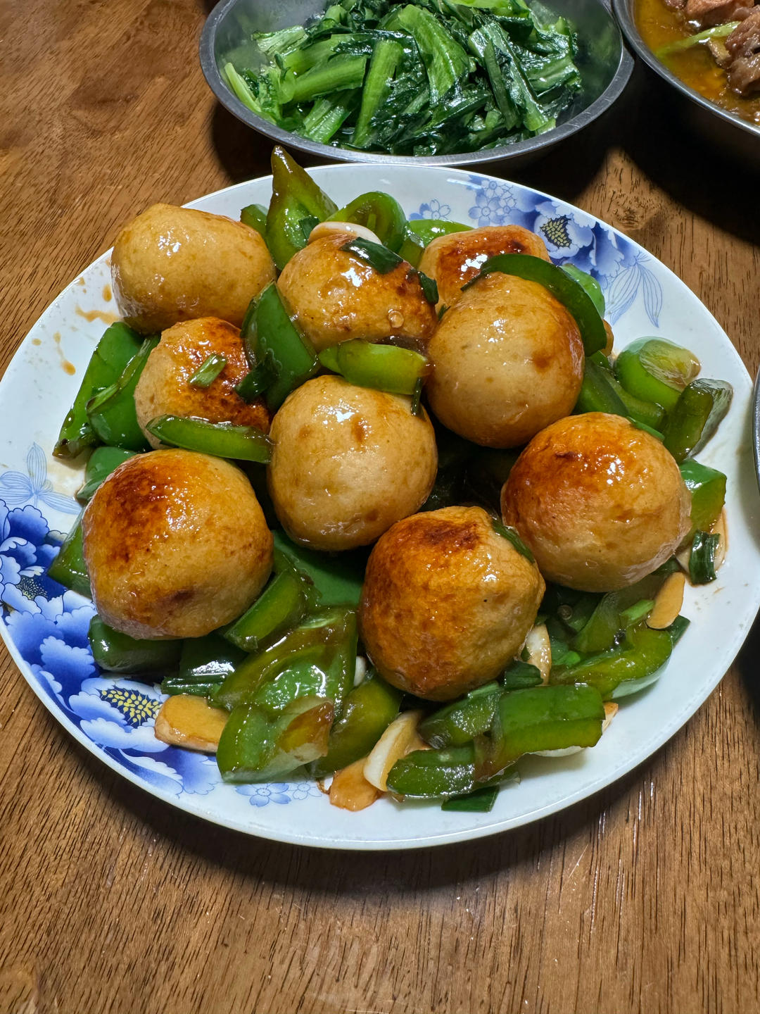 焦熘鱼丸