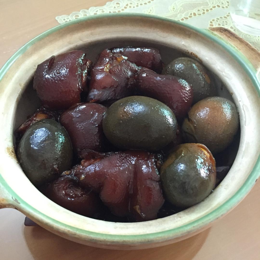 美味的家常菜：红烧猪蹄