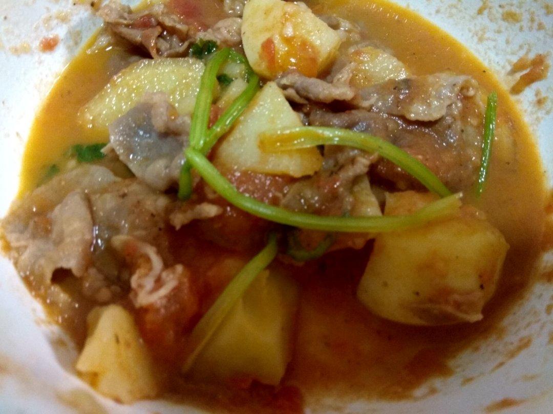 番茄土豆肥牛锅