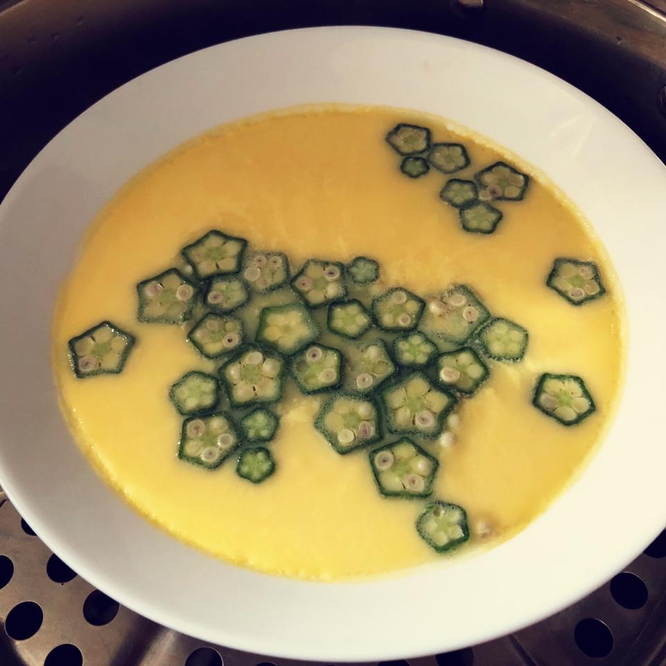 颜值控-做一朵开在碗里的花秋葵蒸水蛋