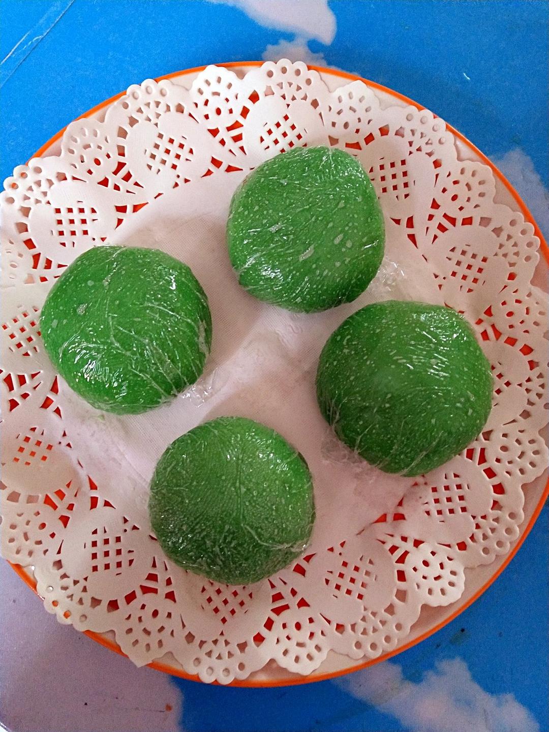 网红青团～～咸蛋黄肉松青团