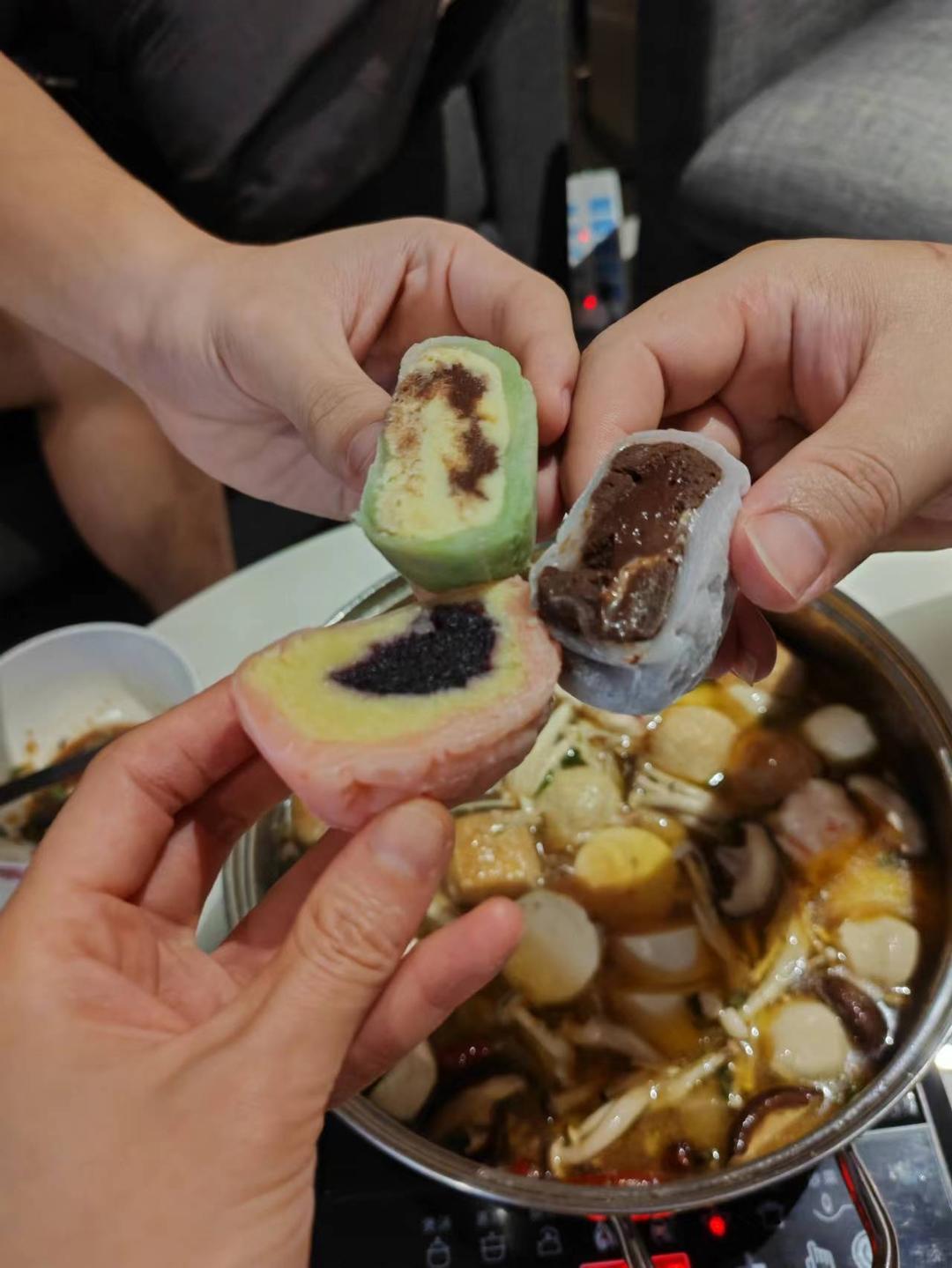 4款流心酱（咸蛋黄流心，黑芝麻流心，巧克力流心，抹茶流心）