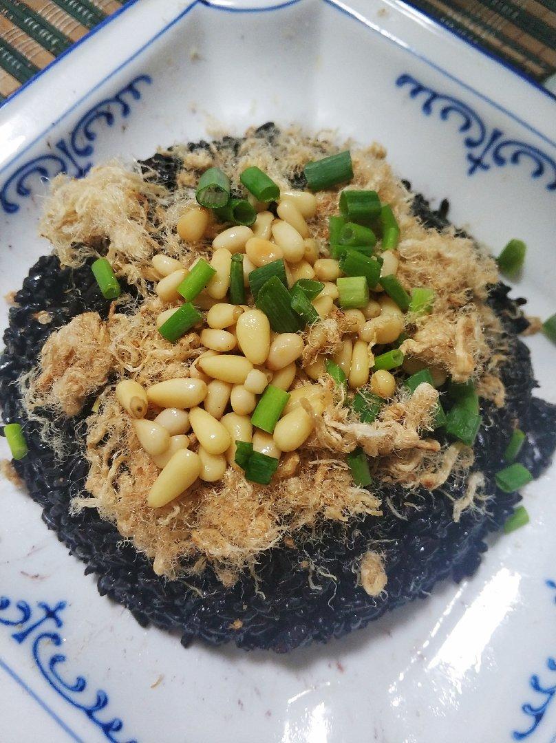 清香黑米饭