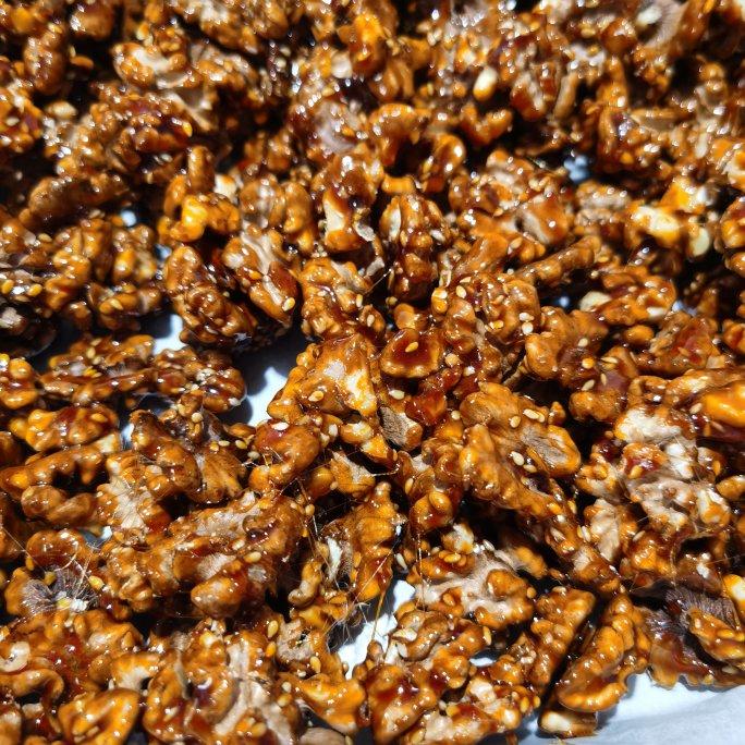 【琥珀核桃仁】冰糖无油不粘手