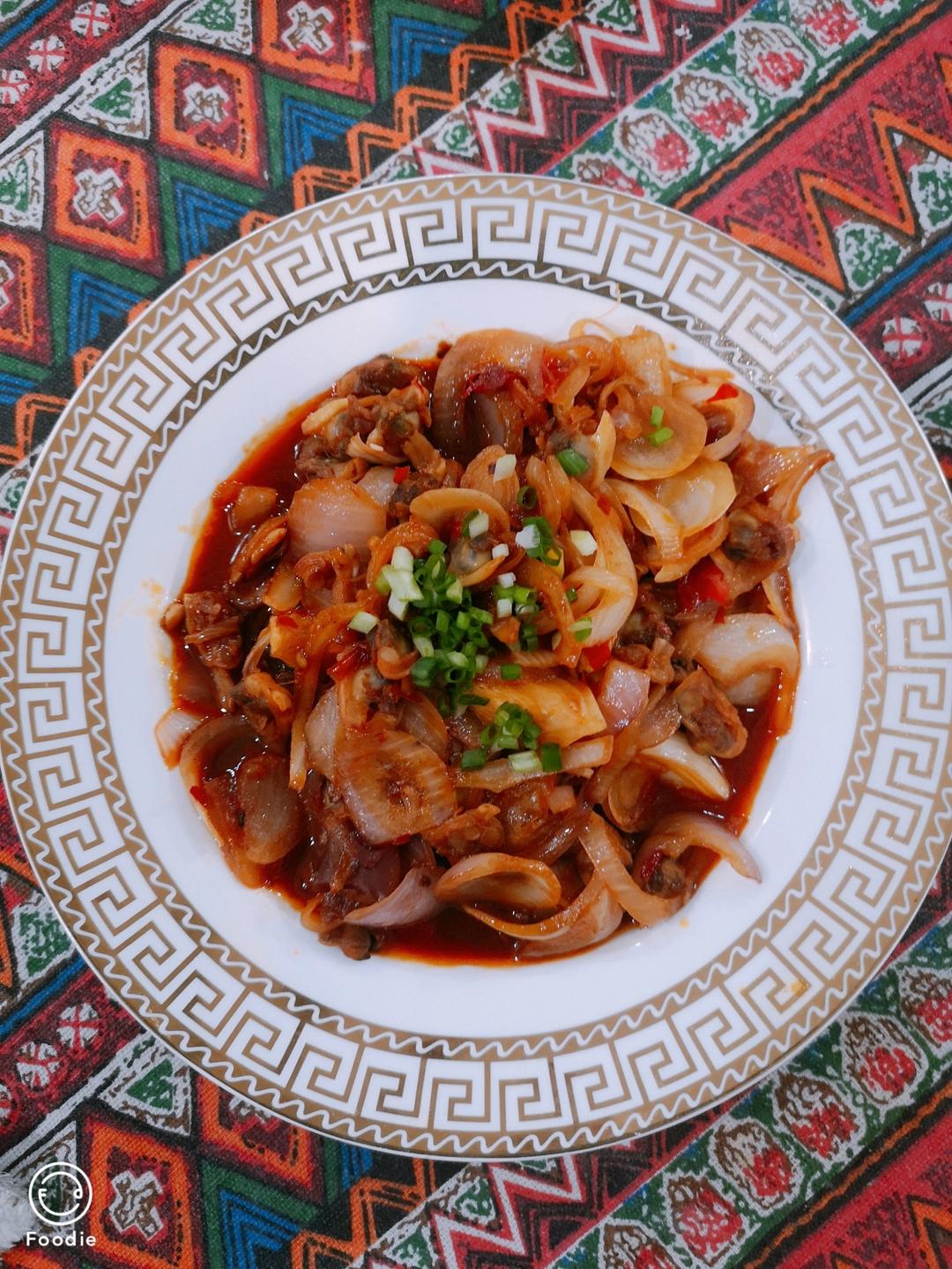韭菜花炒花甲肉做法