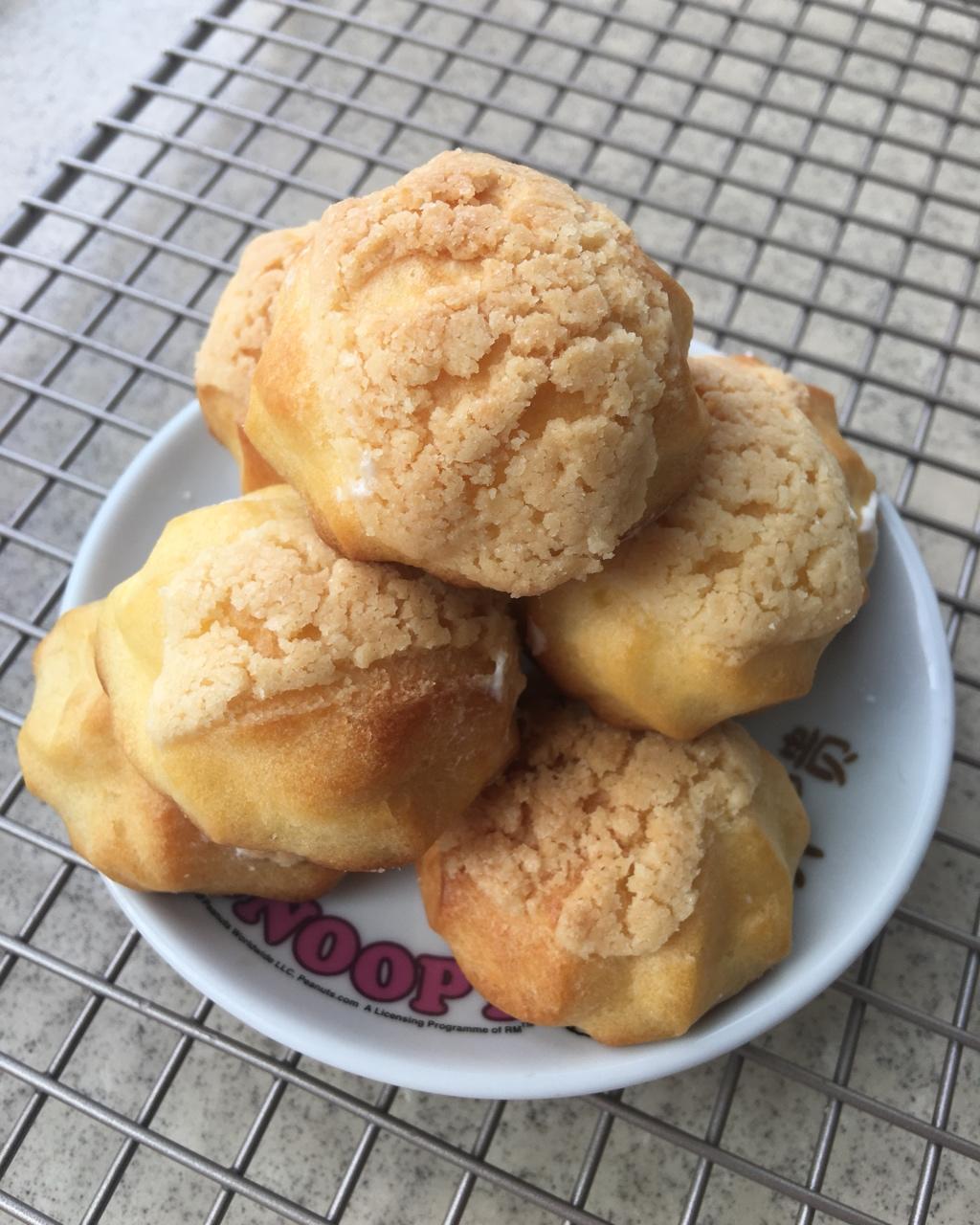 酥皮奶油泡芙--#皮黑森林#