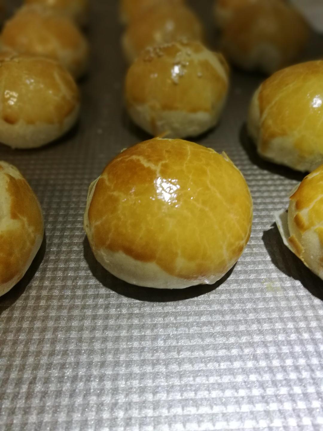 蛋黄酥酥酥（超级奶香黄油版）