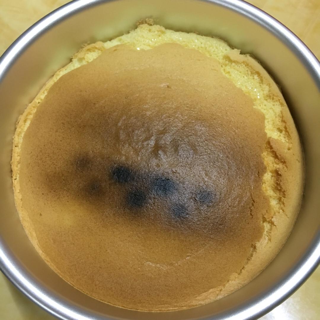 烤箱做蛋糕（戚风蛋糕的做法）