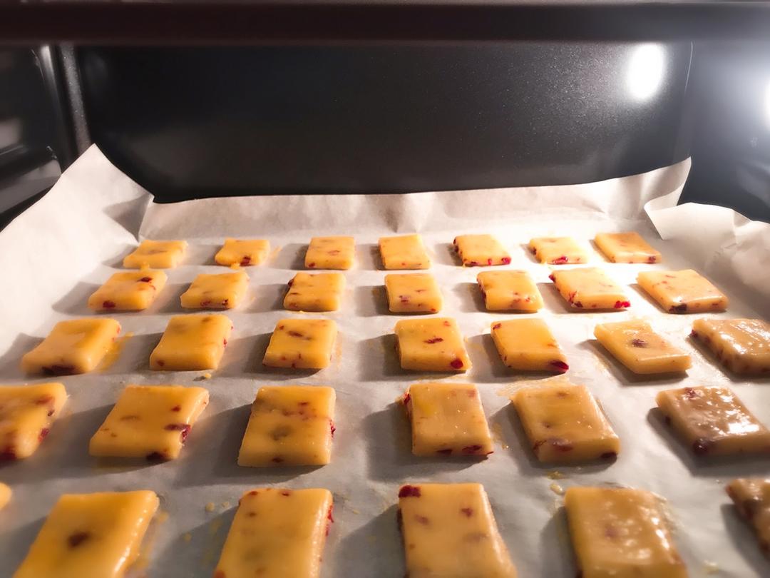 蔓越莓(葡萄)奶酥  适合给孩子的少糖配方😉