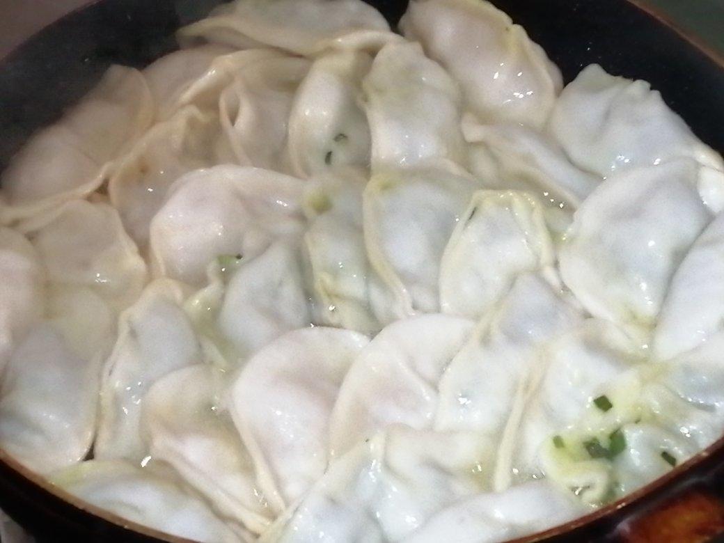 家常版快手煎饺(真的10分钟搞定)