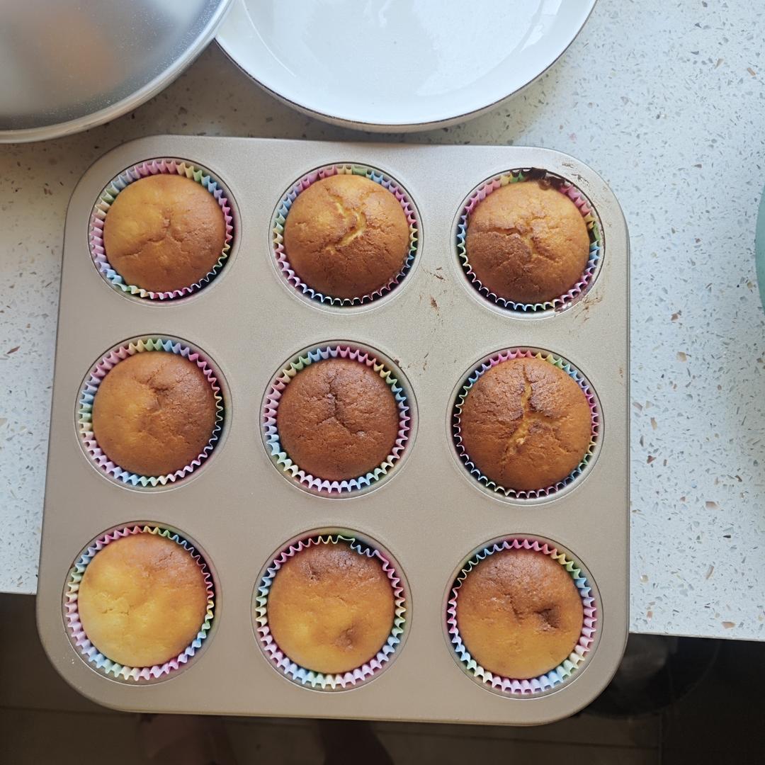 无水蜂蜜蛋糕【老式蛋糕房飘香的秘密】