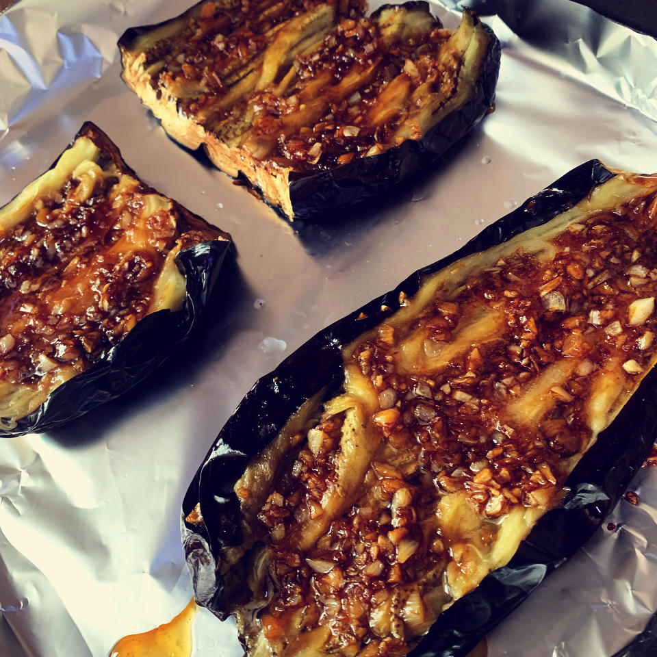 比烧烤店还要好吃的蒜蓉烤茄子