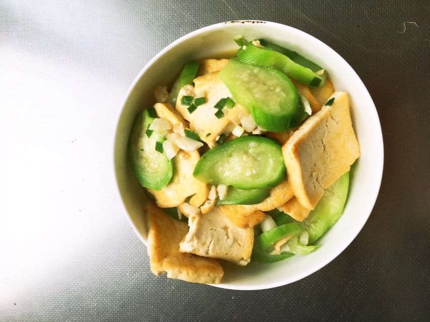 丝瓜豆腐