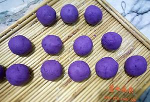 椰蓉紫薯奶酪球的做法 步骤4