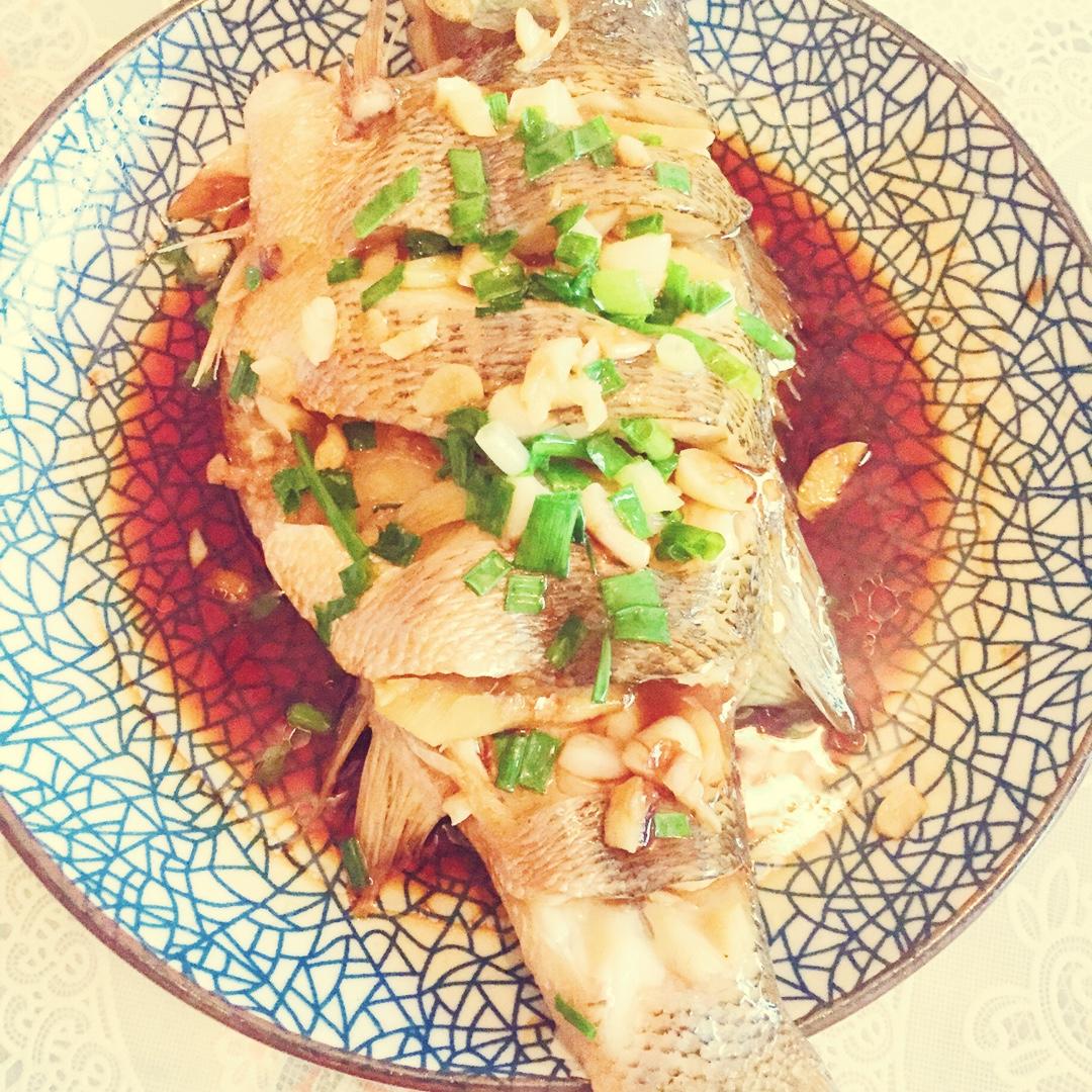 蒸鲈鱼
