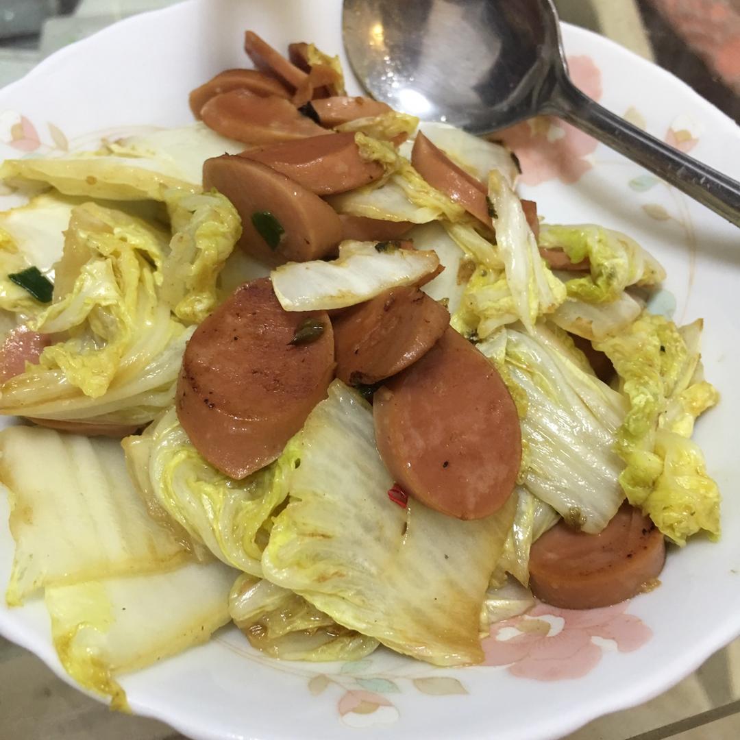 娃娃菜炒火腿肠家常菜