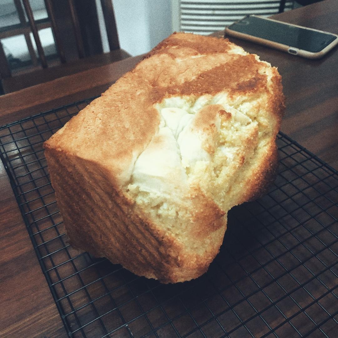 椰蓉吐司面包 Coconut Loaf