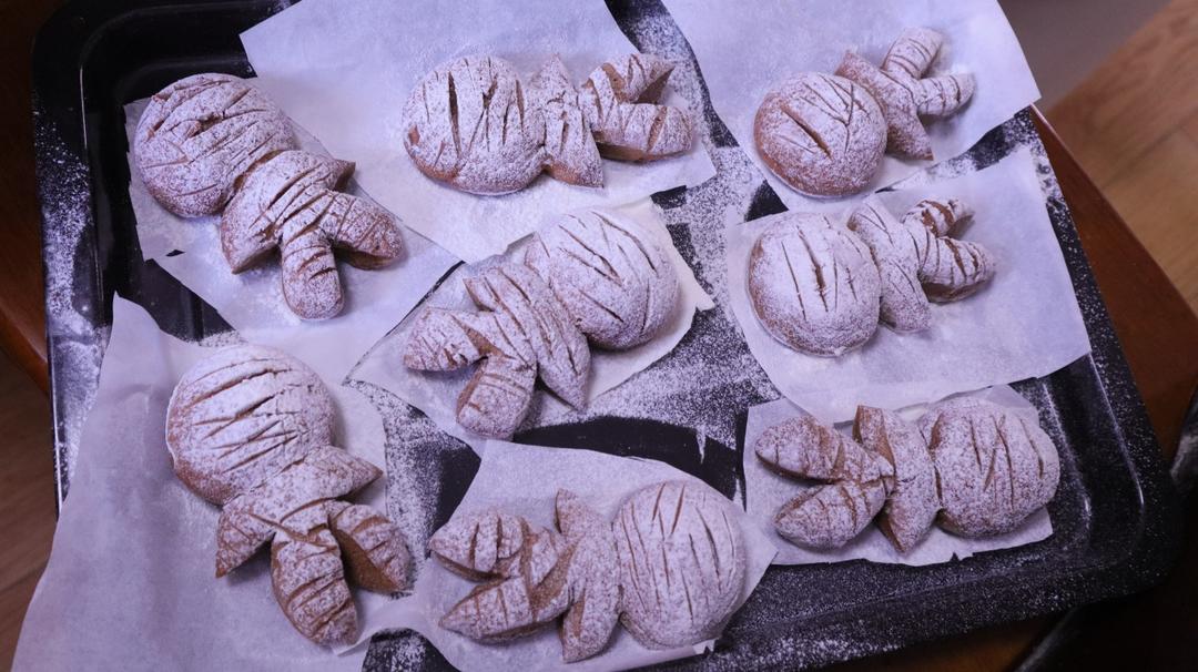 呆萌可爱的🎃万圣节木乃伊面包