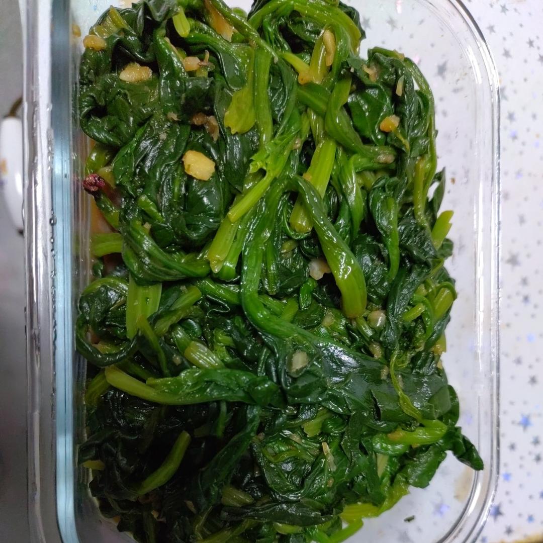 凉拌菠菜