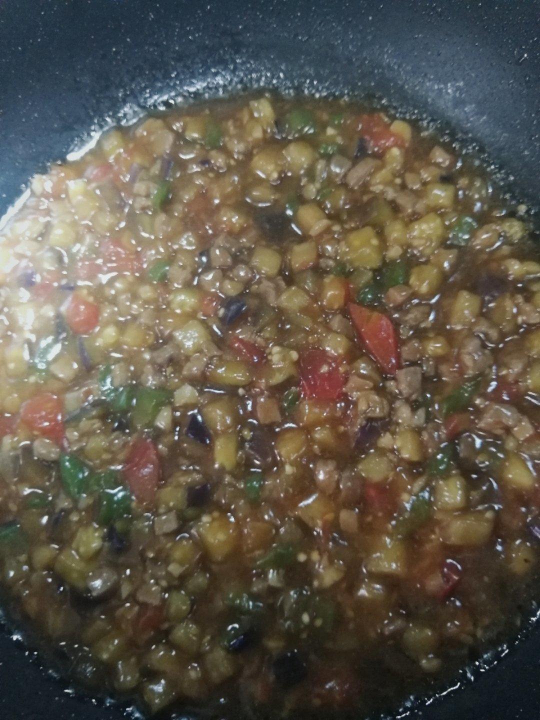 西红柿茄子肉丁打卤面