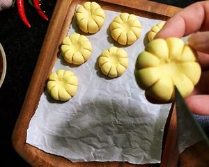 私房【南瓜饼】独家造型·外香里糯·原汁原味·小吃的做法 步骤9