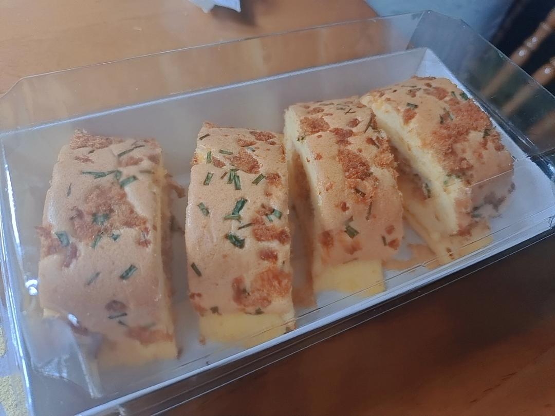 怎么卷都不裂的肉松蛋糕卷