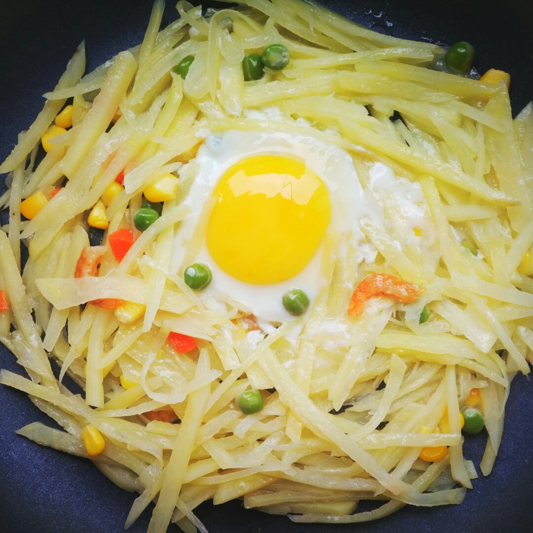 快手早餐—马铃薯火腿蛋
