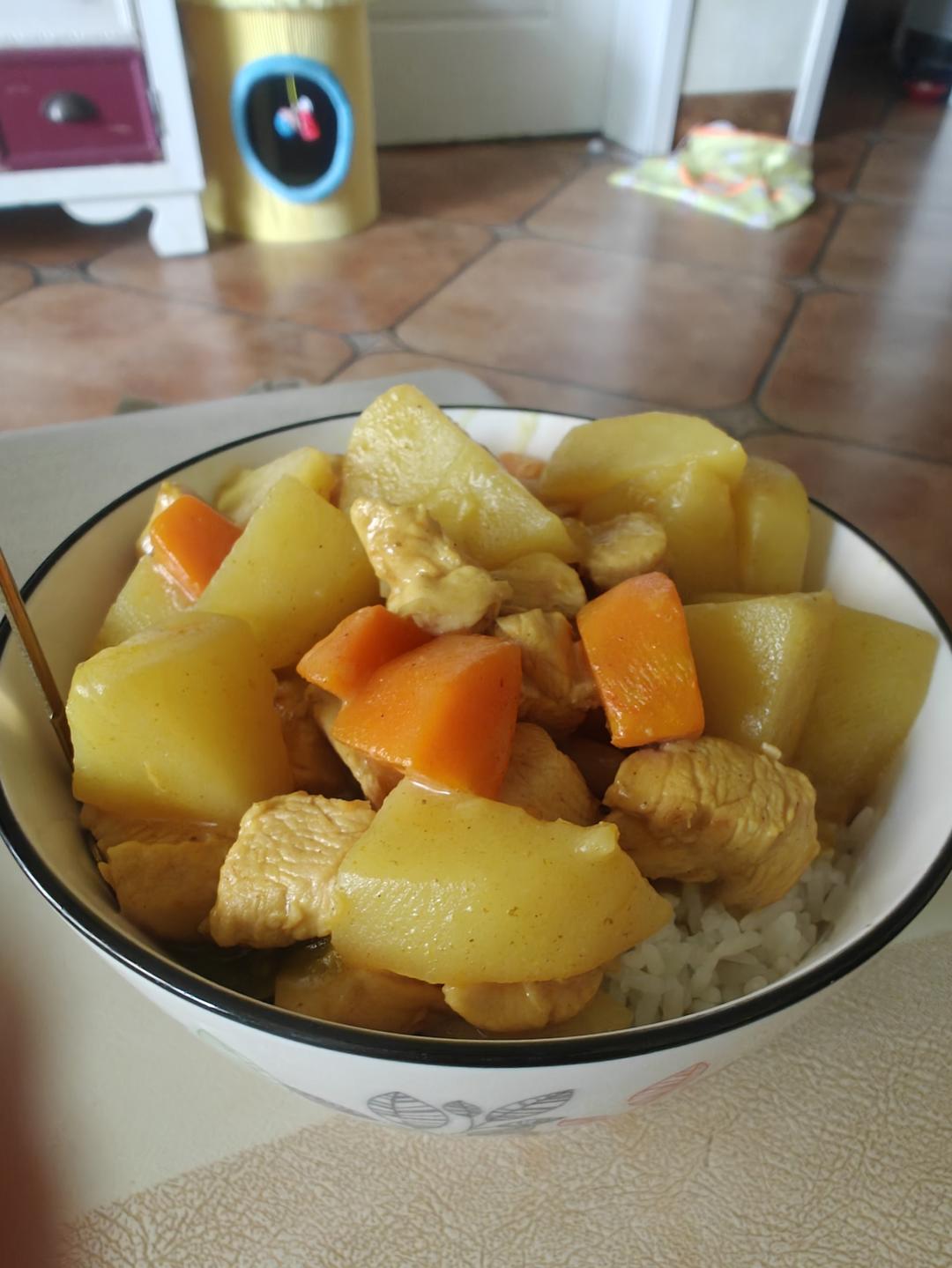 零失败日式咖喱鸡肉饭！！最正宗日本家庭做法！简单又好吃！