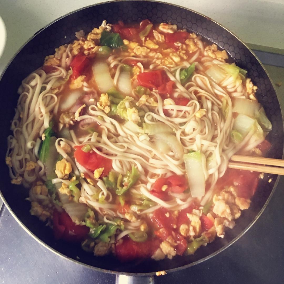 超级入味好吃的番茄鸡蛋面