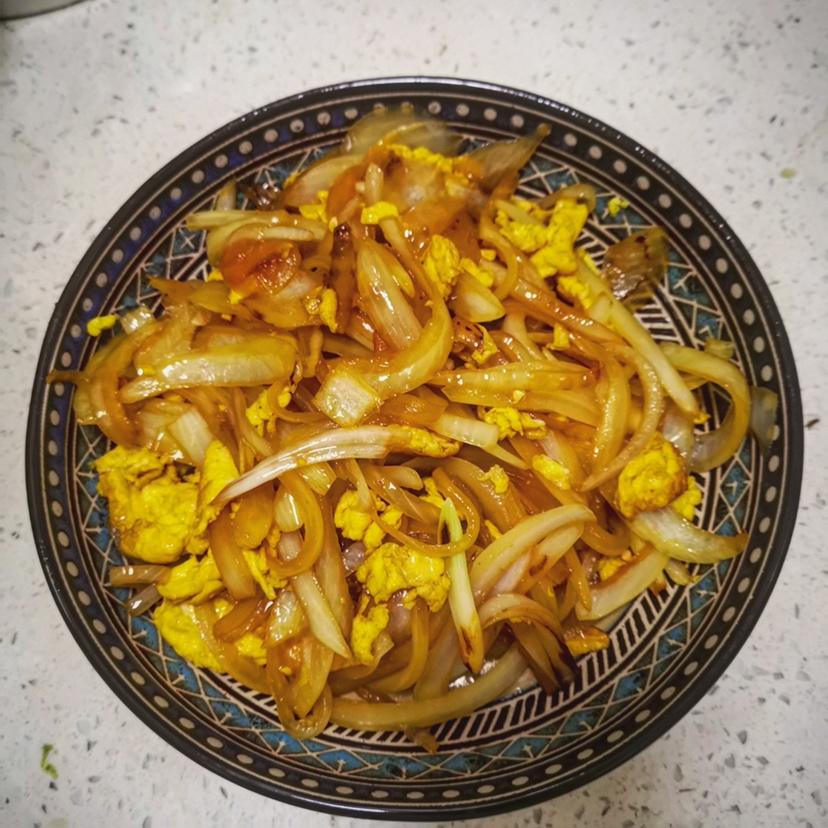 洋葱炒鸡蛋