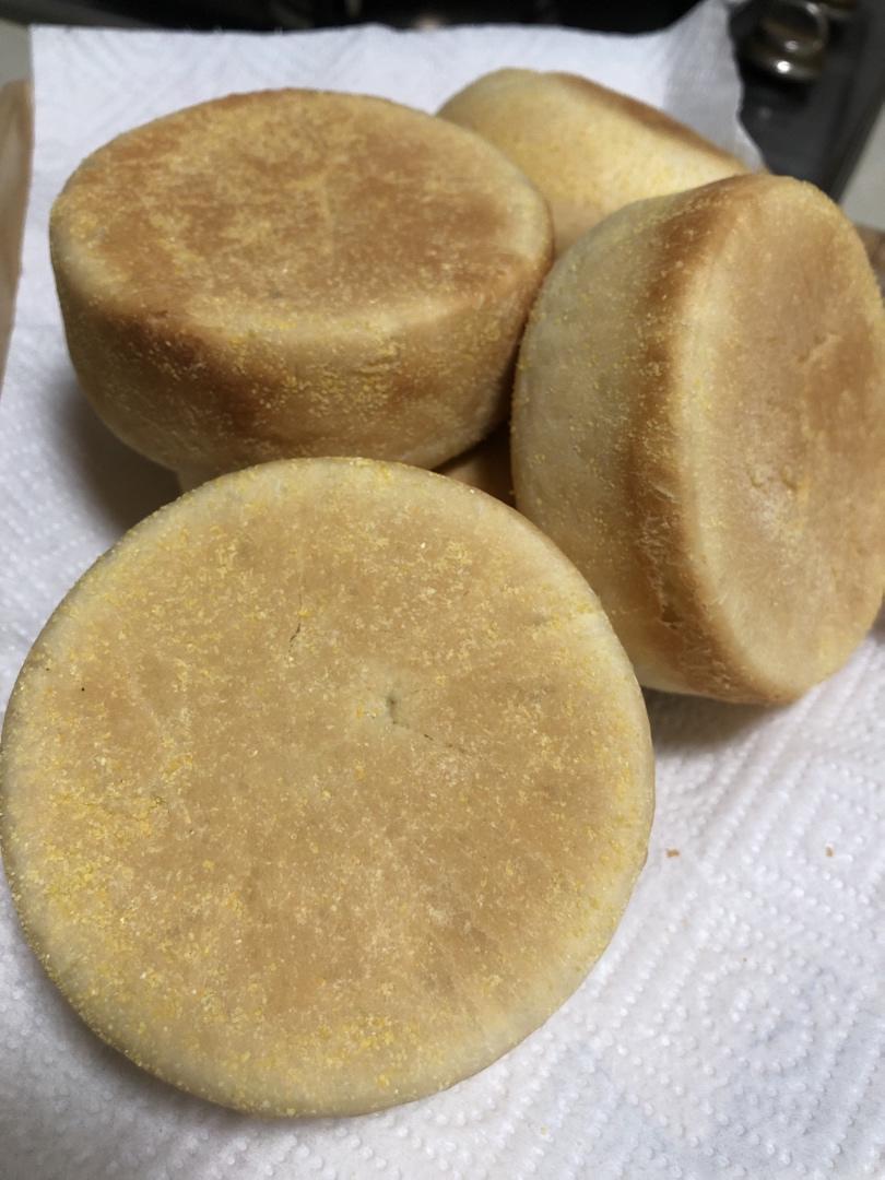 猪柳蛋麦满分 —英式玛芬胚English muffin