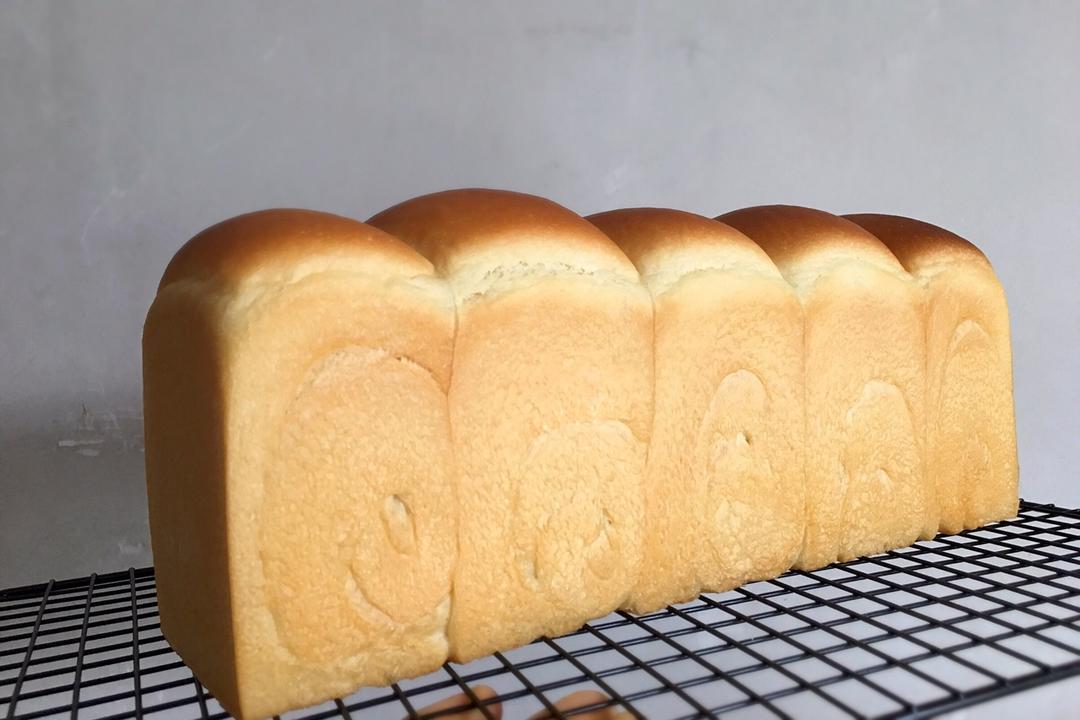 杏仁奶油吐司