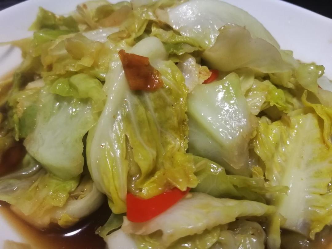 酸辣手撕包菜（等待炖牛腩的时候顺手炒了个素菜）
